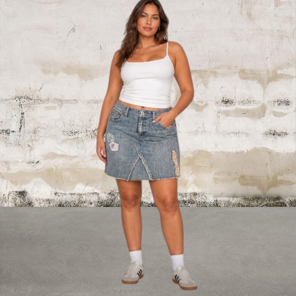 Tommy Hilfiger Distressed Blue Denim Mini Skirt Size 12